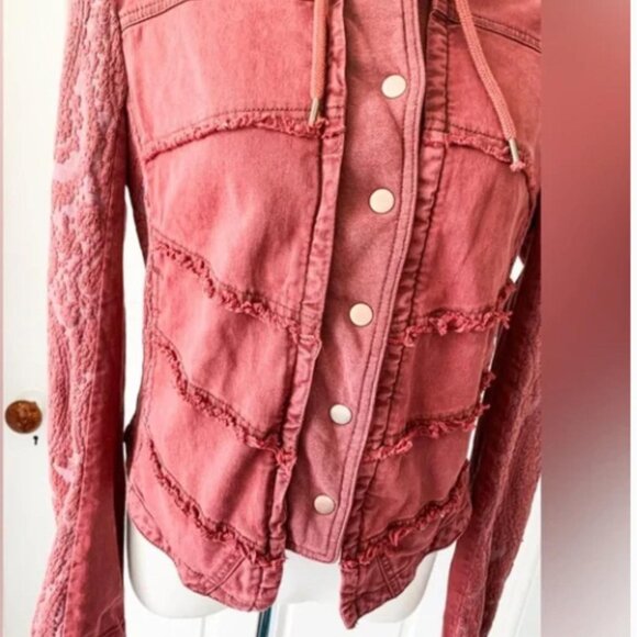 Free People Women's Pink and Red Jacket - Picture 3 of 8